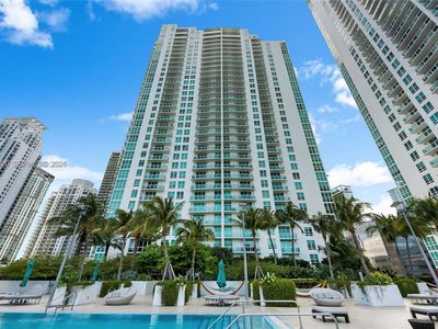 951 Brickell Ave APT 1106