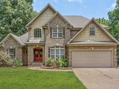 104 Springbrook Dr