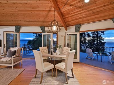 3340 Smugglers Cove Road