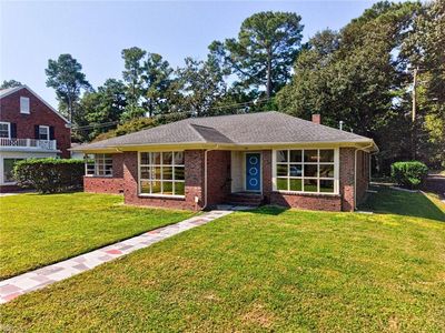 200 Park Rd