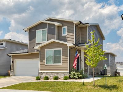 1404 NE Cedarwood Dr