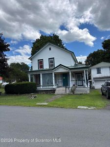 62 Maple St