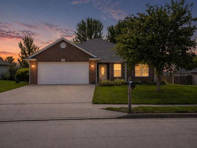 Property at 6160 E Douglas Pkwy, Hallsville, MO