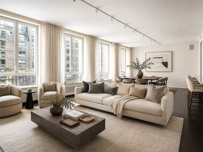 330 E 72nd St APT 11