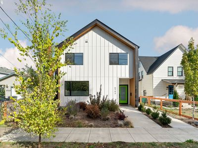 Property at 5793 SE Ramona St, Portland, OR