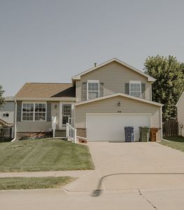 2708 Mesa St