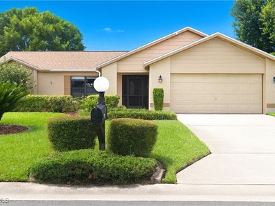 6811 Saint Edmunds Loop