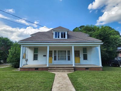 124 W Sullenberger Ave