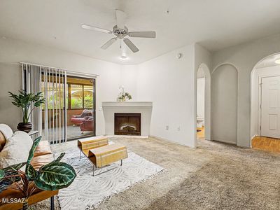2550 E River Rd Unit 1102