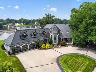 2515 Waterbend Dr