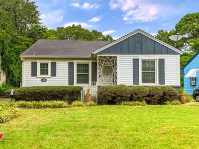262 E Slattery Blvd