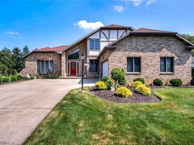 6229 Kenarden Dr
