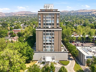 777 S South Temple APT 9B