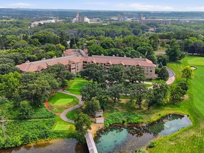 6100 Auto Club Rd APT 305