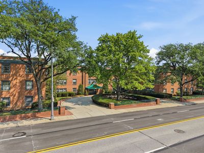 5825 5th Ave APT 310