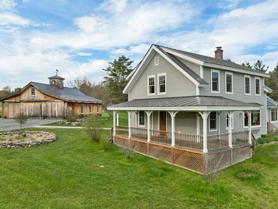 800 West Bath Road