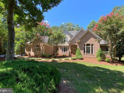 11612 Longstreet Dr