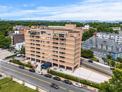 1 Adams St Unit 706