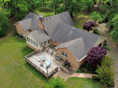 898 Mount Carmel Rd