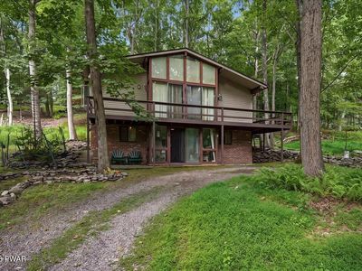 2130 Fawn Ln