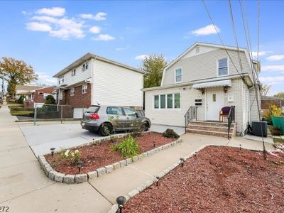 327 Stover Ave