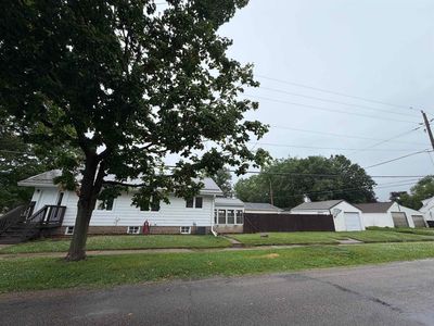 743 Magnolia Pkwy