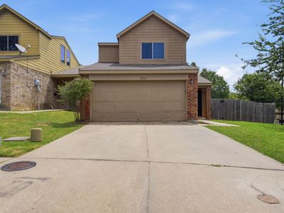 206 River Rock Dr