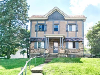 2251 Harrison Ave
