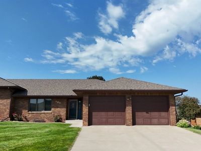 2334 Campbell Dr