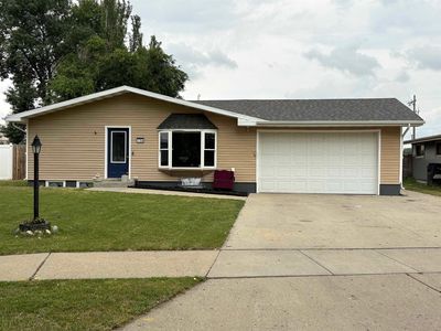 1704 5th Ave SW