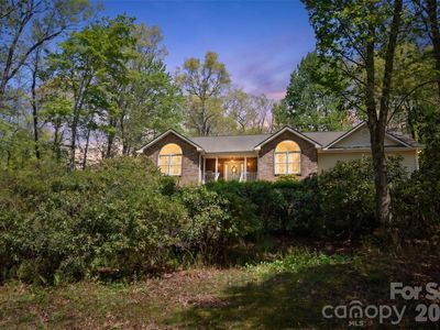 548 Thunder Rd