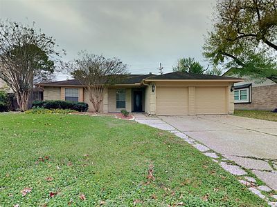 7311 El Cresta Dr