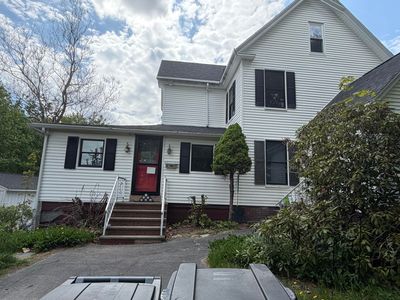 14 Indian Trail Lane