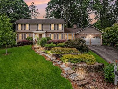 3993 Northlake Creek Dr