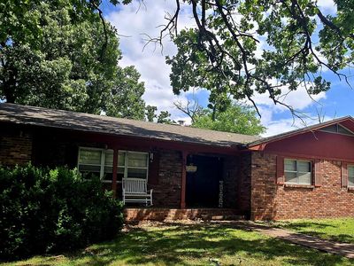903 Peterson Rd