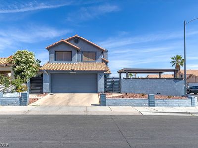 6484 Lombard Dr