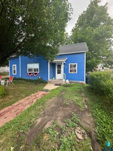 231 Lovely Ave