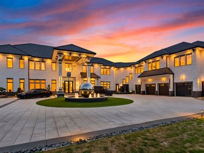 3701 Bill Gardner Pkwy