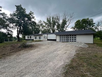 2152 Henry Jefferson Ave
