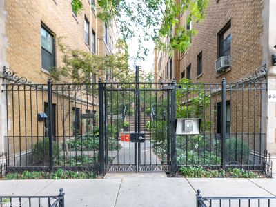 640 W Waveland Ave APT 3E