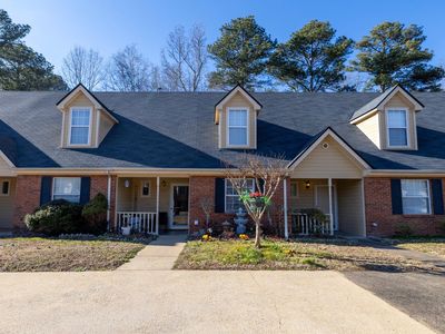 1127 Lenny Ln