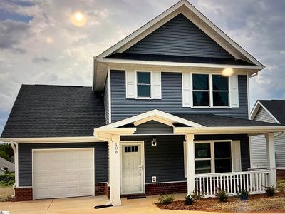 108 Walcott St