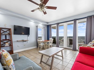 9902 S Thomas Dr UNIT 1538