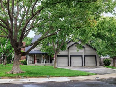 808 Stonecreek Cir