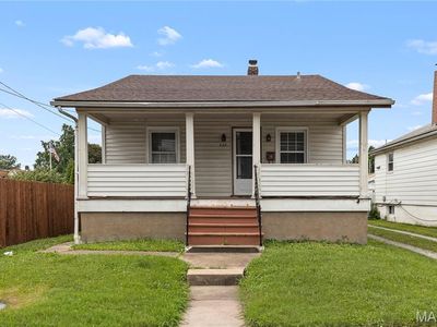 622 Waller Ave