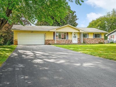 2406 Skyline Dr
