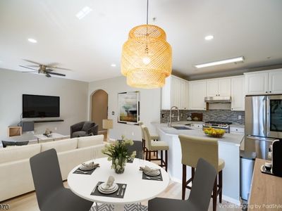 1012 Cunningham Ct #1012