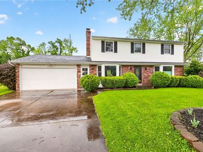 776 Lauren Ct