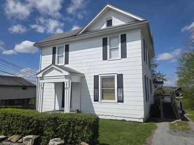 80 Grace Ave