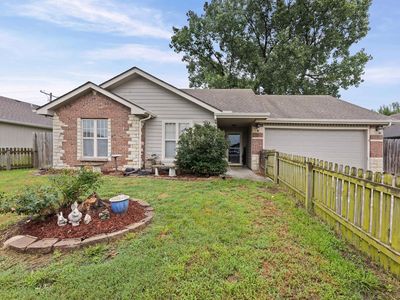7102 SW Greenview Dr